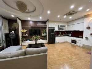 cần cho thuê căn hộ tại hà đô parkside - khúc thừa dụ. dt 90m nhà 3 ngủ nội thất đầy đủ