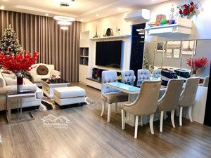 chính chủ bán căn hộ 3pn dt108m2 chung cư 57 vũ trọng phụng, giá 7.2 tỷ bao phí, lh: 