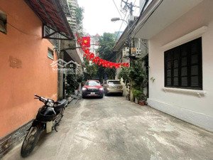 phạm tuấn tài cg phân lô ô tô 65m 5 tầng giá hơn 26 tỷ