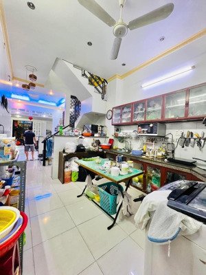 bán nhà riêng giá cực chất tại chiến lược, bình trị đông a, bình tân, 6,9 tỷ, 90m2