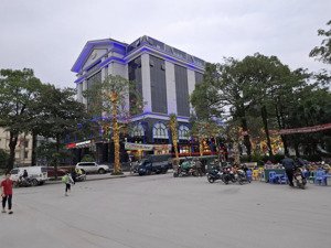 cần cho thuê nhà riêng ô tô kinh doanh cầu bươu, thanh trì, hà nội. dt 50m2 x 5t