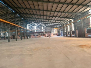 cho thuê 2 xưởng dt 6.000m2 - 9.300m2 tại huyện hóc môn