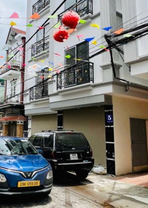 siêu hot - ỷ la - dương nội - hà đông, lô góc, ngõ thông, khu sầm uất. 52m, 3t, giá 7.5 tỷ