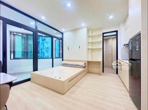 giảm 5 tỷ, bán nhanh tòa apartment phố nguyễn thị định 140m2 lô góc 24 phòng, thu 2.4 tỷ/năm, sđcc