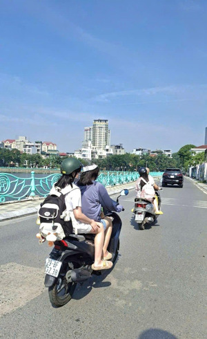 bán nhà mặt phố trịnh công sơn 200m2, giá: 105 tỷ. tây hồ