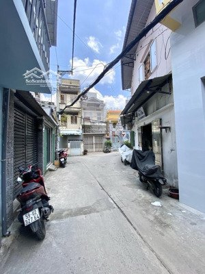 bán nhà 3 tầng btct, cách mạng tháng tám, quận 10