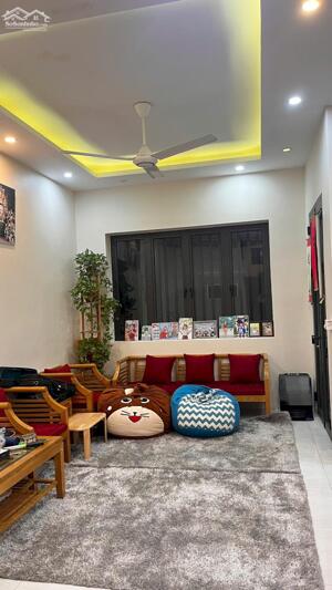 Cho thuê nhà riêng Ngõ 46 Hào Nam, Ô Chợ Dừa, Đống Đa 60m x 4T giá 17.5 triệu