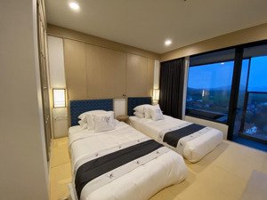 1,75 tỷ sang nhượng căn condotel tầng 25 tòa q, wyndham thanh thủy