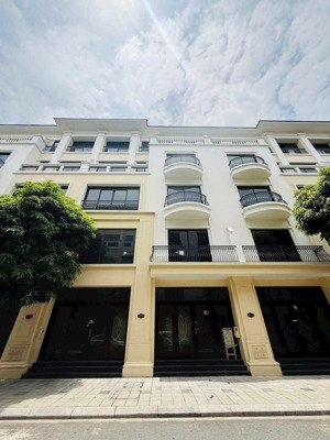 bán gấp liền kề san hô sh20-76, 48m² giá 7,515 tỷ gần công viên & biển tạo sóng, vị trí đẹp dễ ở