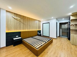 6 tầng thang máy - ô tô đỗ cửa - nhà đẹp ở ngay - full nội thất - ngõ thông ở sướng kinh doanh tốt