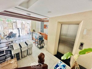 hiếm và rất hiếm: nhà mặt tiền yên thế, 6tầng kiên cố thang máy trung tâm tân bình, cạnh sân b