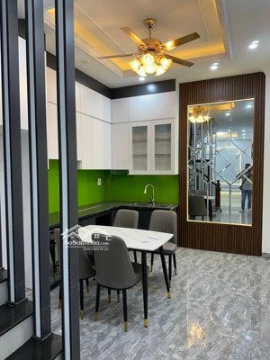 đại từ hoàng mai 65m ,4 tầng,1 nhà ra phố