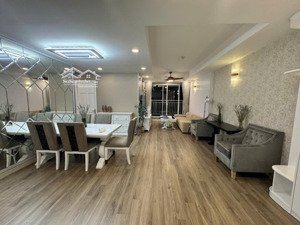 bán căn góc chung cư nguyễn kim, 3,75 tỷ, 73m2, sẵn sổ hồng, p7 q10 tphcm