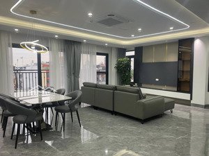 bán nhà riêng 82.5m2, 23 tỷ, 6pn, 9wc, đẹp, nhiều tiện ích tại đàm quang trung, long biên, hà nội