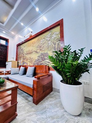 nhà phố trạm - ô tô tránh - 5 tầng full nội thất - 30m2 - giá nhỉnh 8 tỷ