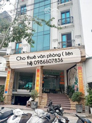 mặt đường văn tiến dũng - cầu diễn, cho thuê làm văn phòng, dt 200m2, thông sàn, tầng hầm, vỉa hè