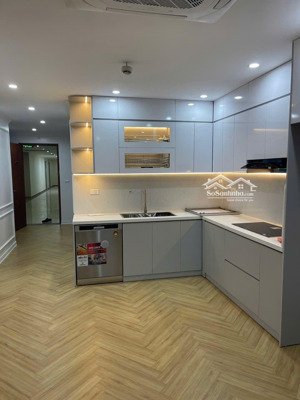 bán gấp chung cư thống nhất 82 nguyễn tuân tt thanh xuân 95m 3n2w nội thất mới như ảnh nhỉnh 10 tỷ