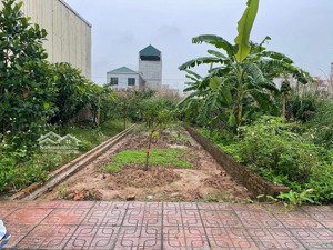 nhỉnh 7 tỷ lô đất 51.6m2, đất dv song phương, đẹp ko lỗi, cạnh kdt splendora. lh 