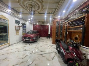 bán gấp trong tuần - bán nhà thích quảng đức 120m² 3 tầng - 23 tỷ