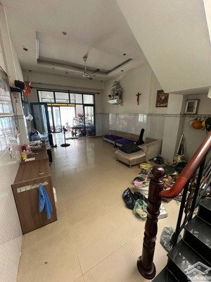 bán nhà mặt tiền chợ tân thới nhất quận 12