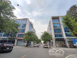 đất phân lô galaxy vạn phúc dt 60m2; mt 4,2m; 18ty