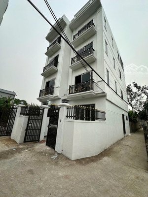 mở bán cụm 2 căn giá rẻ nhất phân khúc sân cổng riêng ngõ thông tứ tung ô tô đỗ cửa, 60m2x4tầng