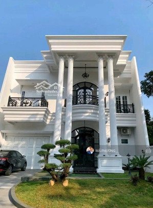 bán khuôn đất lớn mặt tiền vip tú xương, ngang 13m.