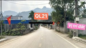 chính chủ cần tiền bán gấp mảnh đất 84m2 giá chỉ 8 triệu m2, ngay tại trung tâm hành chính