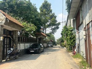 bán nhà c4 mặt tiền hẻm long trường quận 9 7,9 tỷ 130m2