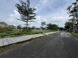 bán đất đường thép mới view công viên cực đẹp, bãi tắm tân trà
