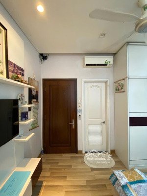 chính chủ cho thuê toà nhà chdv 9x20 trệt 3l 9pn 8wc 1mb cải tạo 4-5p ful nt giá 50tr 