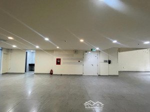 cho thuê văn phòng nguyễn xí, p.26 bình thạnh - dt: 250m2