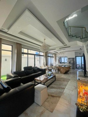 bán căn góc verosa park khang điền ngang 8x18,5m, 1 trệt 3 lầu, full nội thất lh 