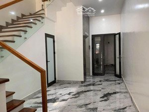 chỉ 19t để sở hữu nhà 5 tầng mới có thang máy tại mặt đường văn cao