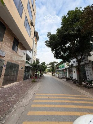 bán đất tại tây nam linh đàm - hoàng mai dt 60m mt 5m ,kinh doanh tấp lập.lh 