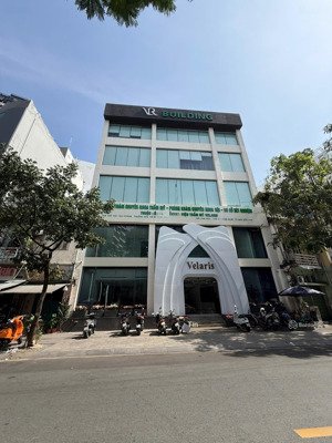 bán nhanh mặt tiền đông du p bến nghé quận 1, dt:10x20-5 tầng giá 130 tỷ