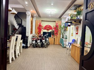 chính chủ bán nhà riêng tại yên hoà cầu giấy. dt 61m2x7tầng nhà dân xây. giá 17xx nhỏ