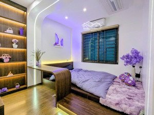 hai bà trưng - gần bách, kinh, xây- nhà mới đẹp - full nội thất sang xịn- gần phố - gần ô tô