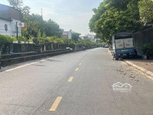 bán nhà hà huy tập yên viên gia lâm, 51m2 mt 7m, 5.xtỷ, sẵn 2t 3 mặt thoáng, vỉa hẻ rộng, oto tránh