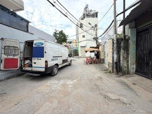 xe hơi ngủ nhà 5 tầng có thang máy đường xe tải chu văn an 50m2 __10.3 tỉ tl