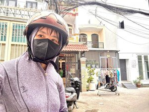 bán nhà đẹp vào ở ngay, trước nhà rộng 8m, đ.tôn đản, kế bên vĩnh khánh, đi khánh hội, bến vân đồn