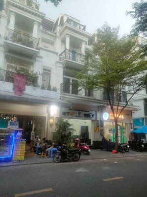 cần bán nhà trước công viên khu cityland center hill, trần thị nghỉ, phường 7, gò vấp