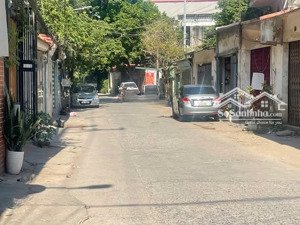 bán đất yên viên gia lâm 106m2 mt 10.9m, 10m oto tránh thông chợ cống thôn, gần đường sắp mở