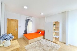 phòng cho thuê giá tốt ngay chợ hoà hưng gần đại học bách khoa và huflit trung tâm quận 10