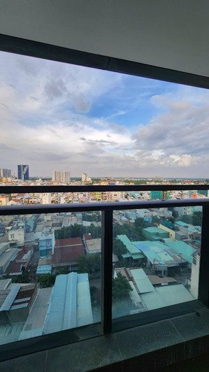 sunshine sky city căn 3pn full nội thất, view đẹp. giá tốt nhất giỏ hàng. cơ hội tăng giá còn cao