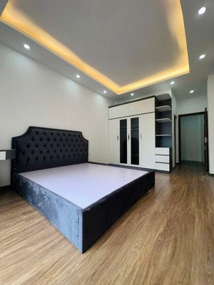 nhà đẹp la phù, giá rẻ 4,6 tỷ, 30,6m2, 4 tầng , 3pn, 4wc, mặt tiền 3.6m,sổ sẵn sàng