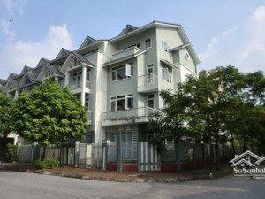 cc cần bán lô góc liền kề duy nhất ở kdt vân canh hud-hoài đức lh:0912865666