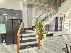 bán nhà 4 tầng ngay vòng xoay an phú, khu dân cư phú hồng đạt ngang 4m dài 16m