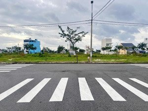 bán cặp đất trương quang được hòa quý đối diện công viên đường 10,5m giá tốt