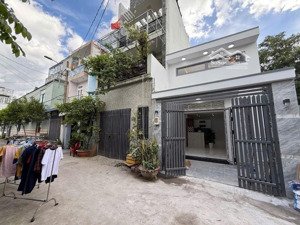 bán nhà ngay trung tâm quận 9 tnpa hơn 60m2 ngang 4 dài 15 giá 5 tỷ 15